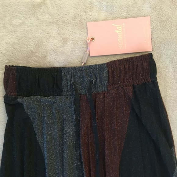 Scandal Italy skirt - new with tags! Stunning - Picture 4 of 8